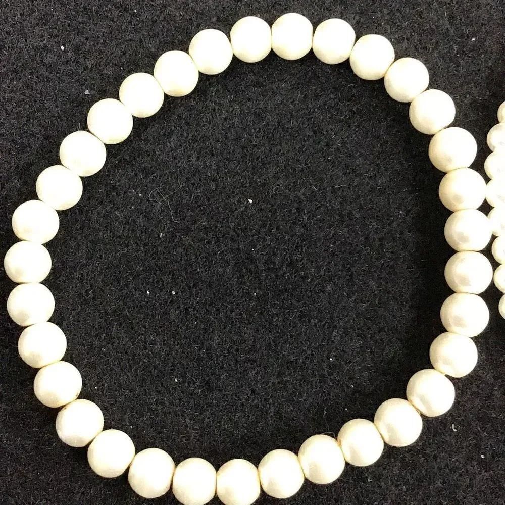 Bracelets Set up to faux pearl  - Picture 2 of 3